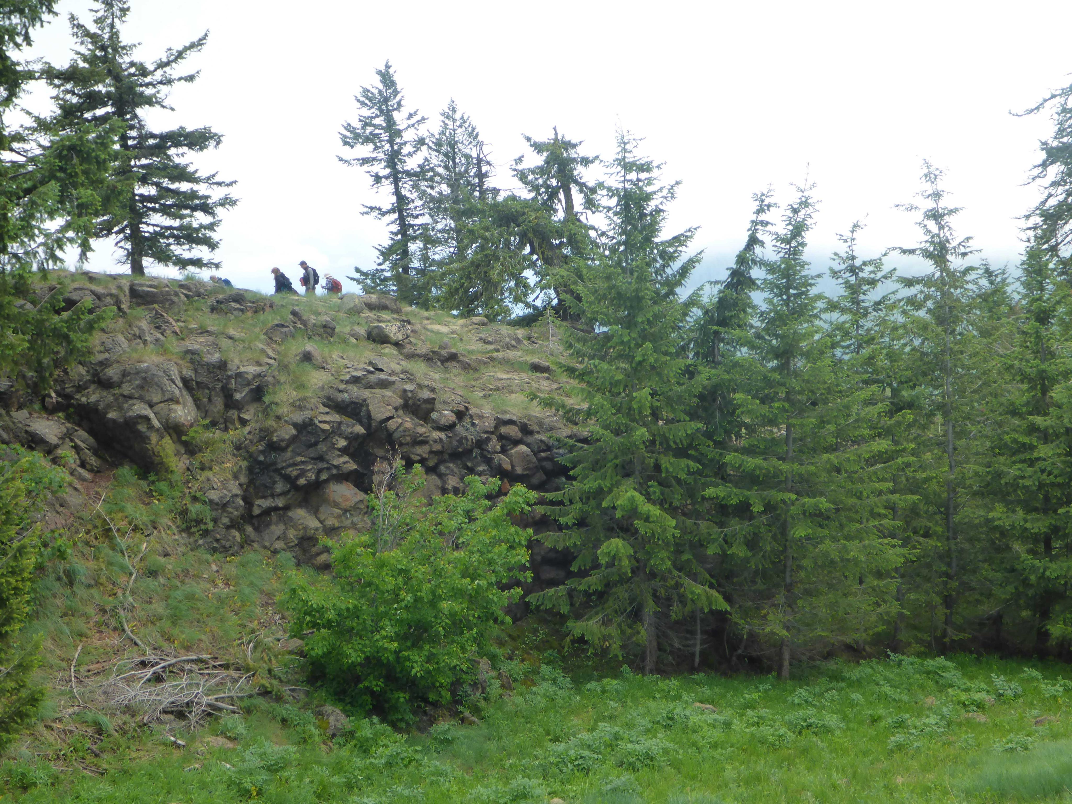 Rocky outcrop at Record Ridge